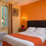 Des Sables Hotel 3*
