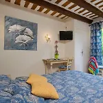 Des Sables 3* Aigues-Mortes