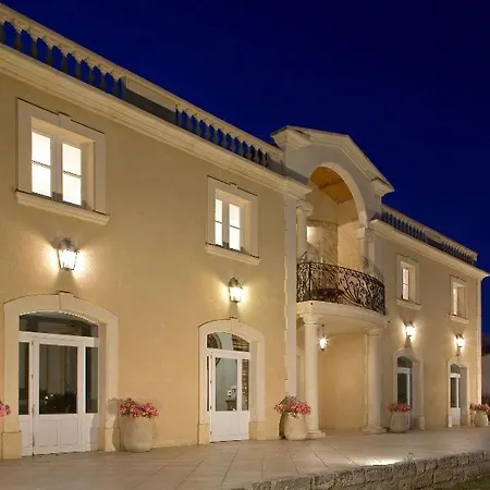 Отель Des Sables 3*