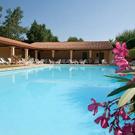 Отель Des Sables 3*